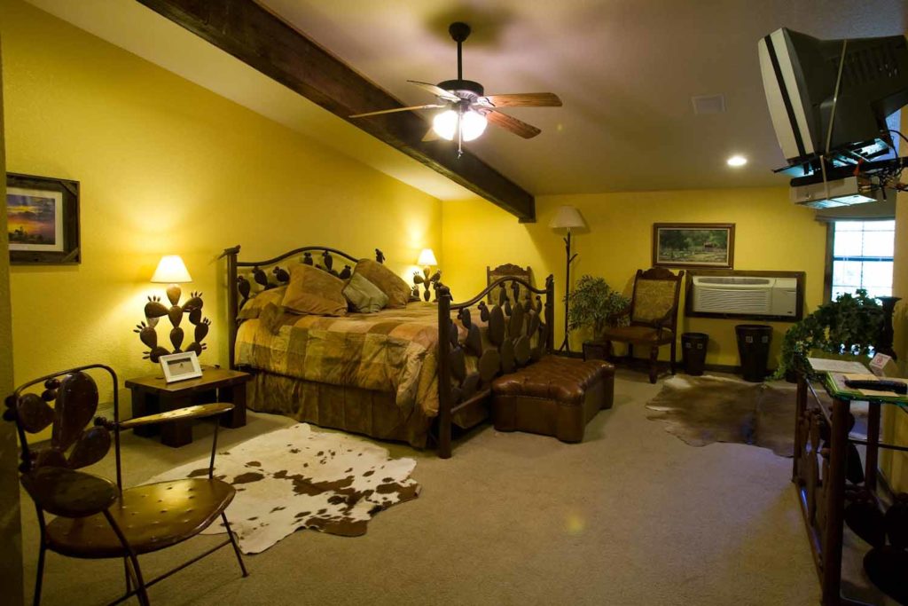 North Texas Jellystone Bunkhouse Rooms